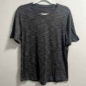 Men’s Lululemon Heathered Black and Grey Workout Tee